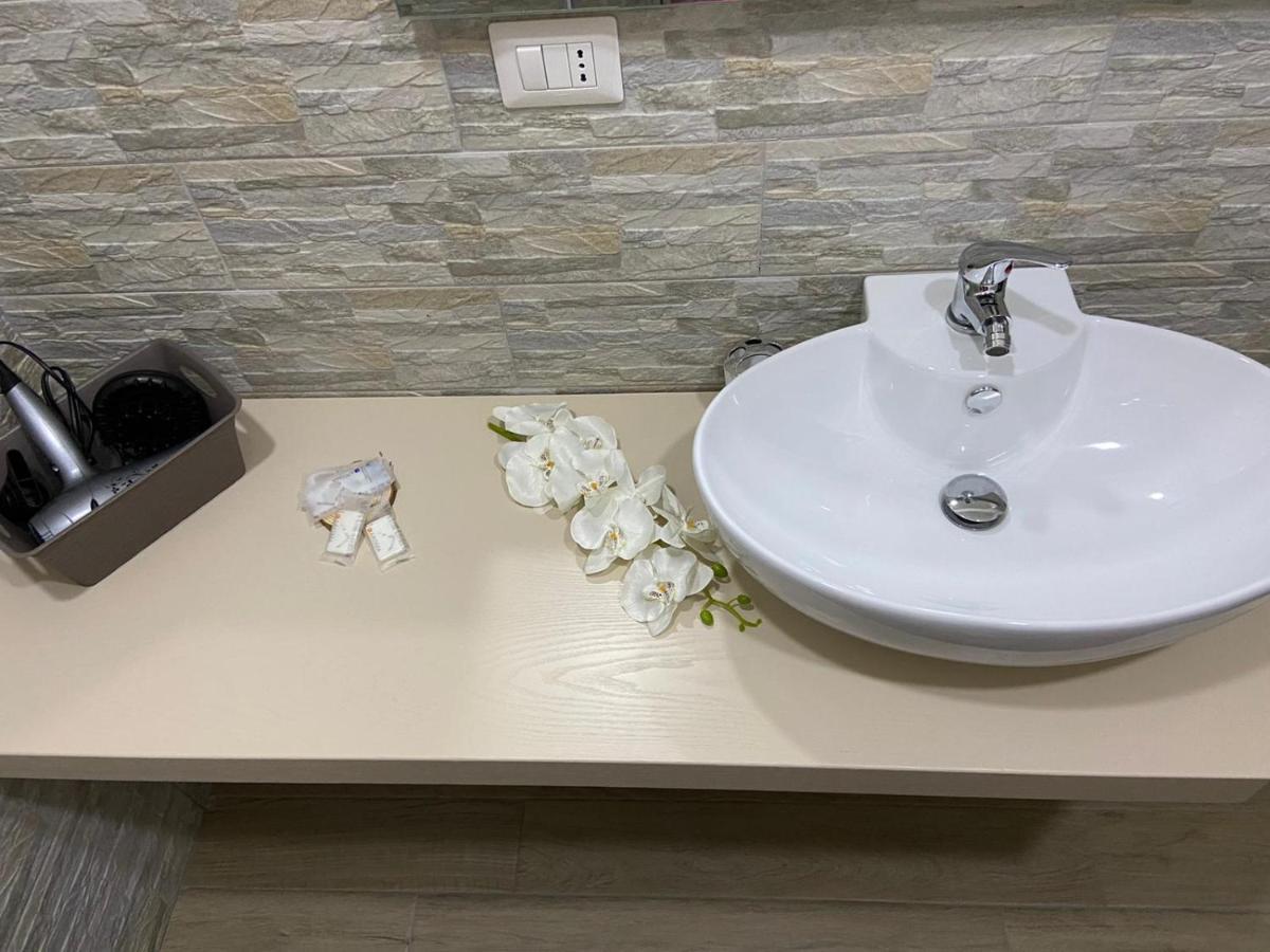 B&B Mediterraneo Четраро Екстериор снимка