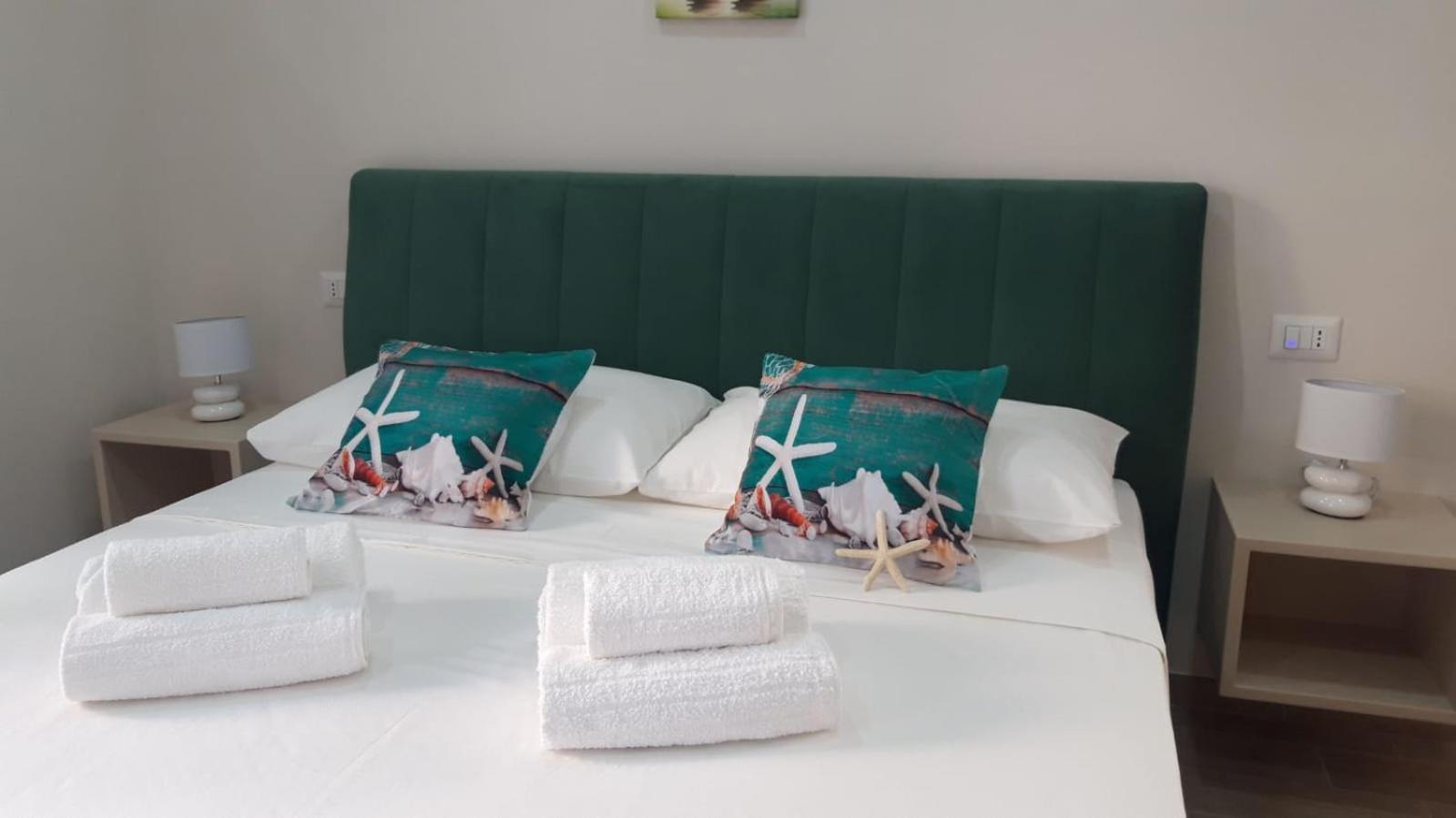 B&B Mediterraneo Четраро Екстериор снимка